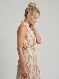 Violet & Grace | Floral Midi Dress with Halter Neckline