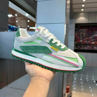 Sneakers Piero σε πράσινο και λευκό, μπροστινή όψη