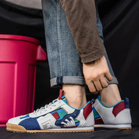 Sneakers Gino σε τρία χρώματα, συνολική εικόνα