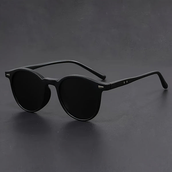 Retro Sunglasses with Lightweight Round Frame