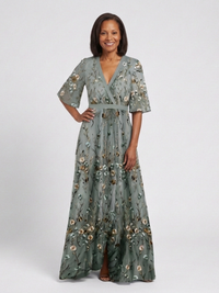 Violet & Grace | Floral Maxi Dress with V Neckline and Short Sleeves