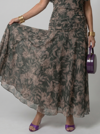 Violet & Grace | Flowing Off-Shoulder Midi Dress