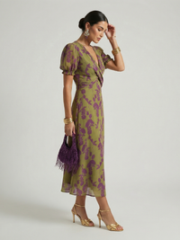 Violet & Grace | Relaxed Floral Midi Dress