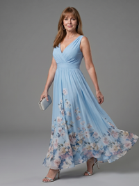 Clarissa | Sleeveless Midi Dress with V Neckline and Soft Floral Hem