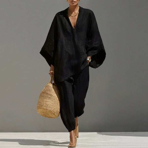 Marine | Casual Two-Piece Set with V Neckline
