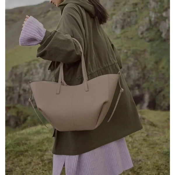 Clara | Spacious Elegant Bag