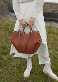 Clara | Spacious Elegant Bag